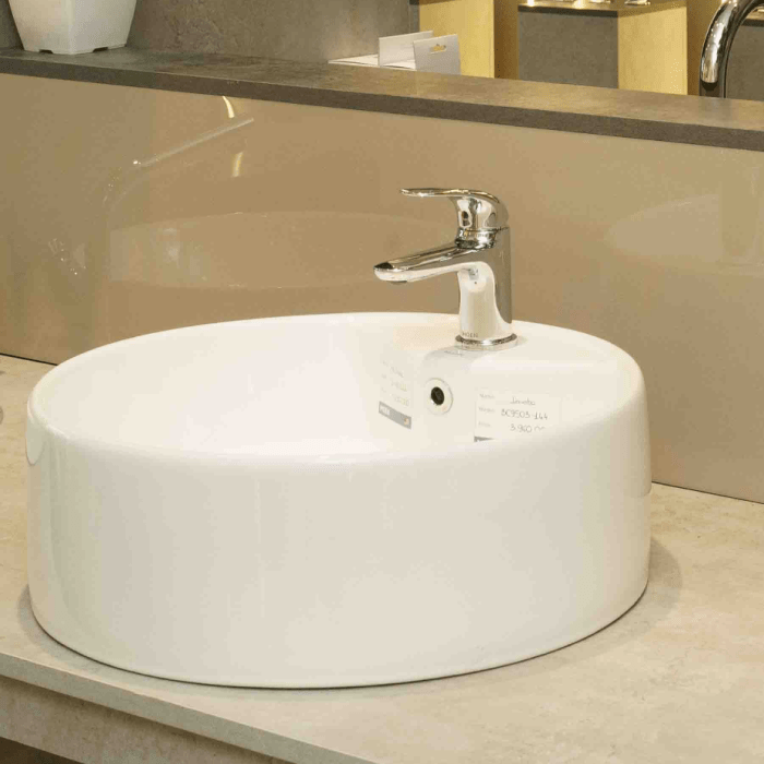 Vòi lavabo nóng lạnh MOEN GN56222