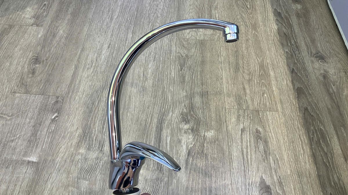 Vòi rửa chén lạnh MOEN 7027A