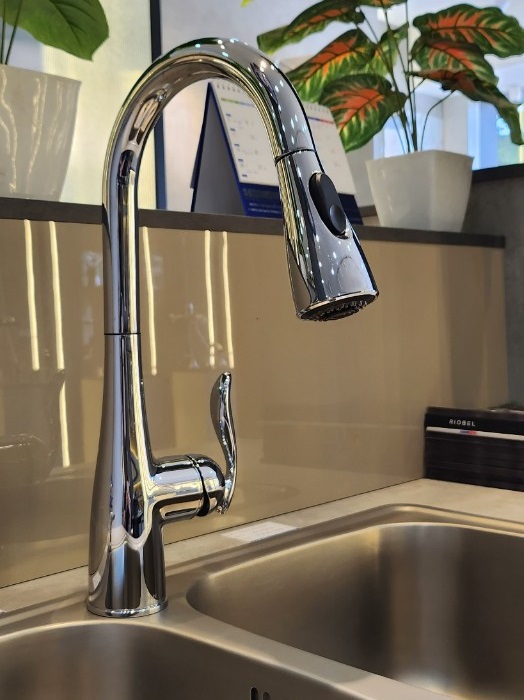 Vòi rửa chén nóng lạnh MOEN GNMCL7594C