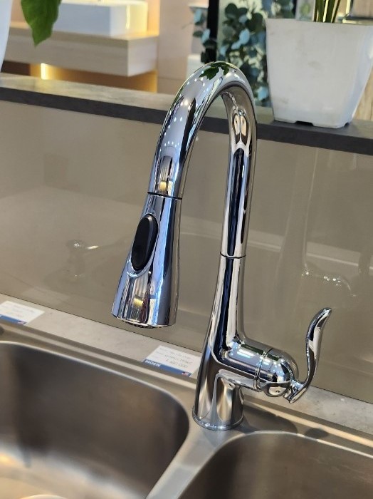 Vòi rửa chén nóng lạnh MOEN GNMCL7594C