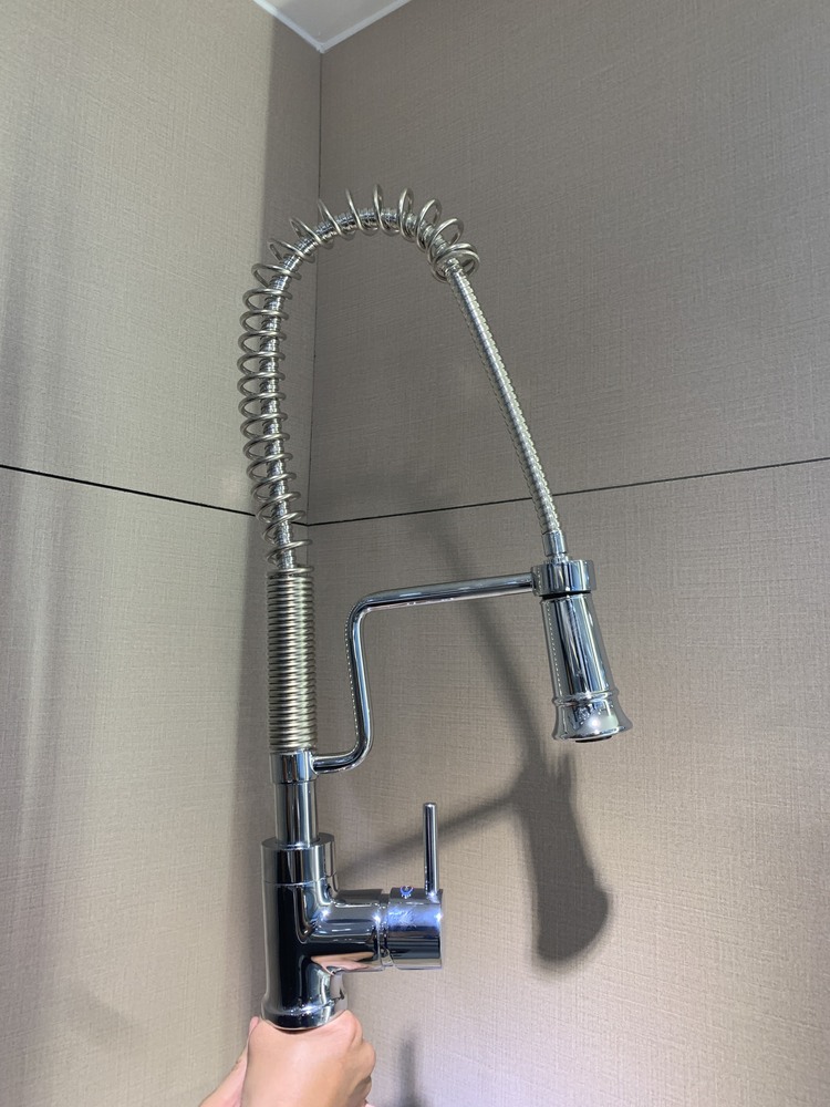 Vòi rửa chén MOEN 7041