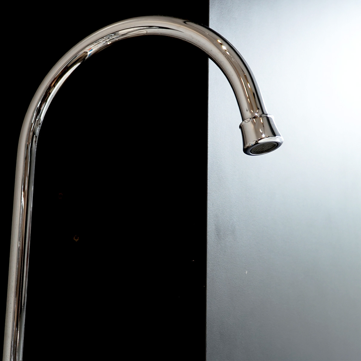 Vòi rửa chén MOEN V66111