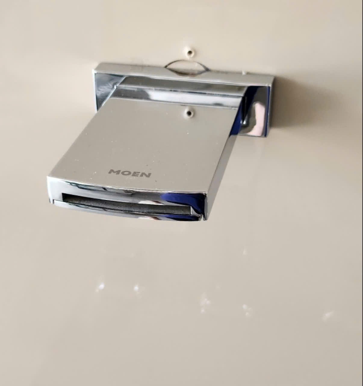 Xả dưới âm tường MOEN 57948