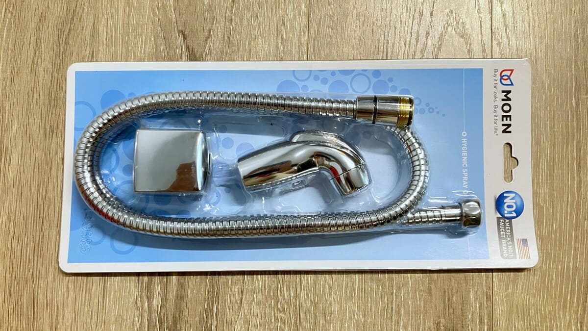 Vòi xịt vệ sinh dây inox MOEN 149385V