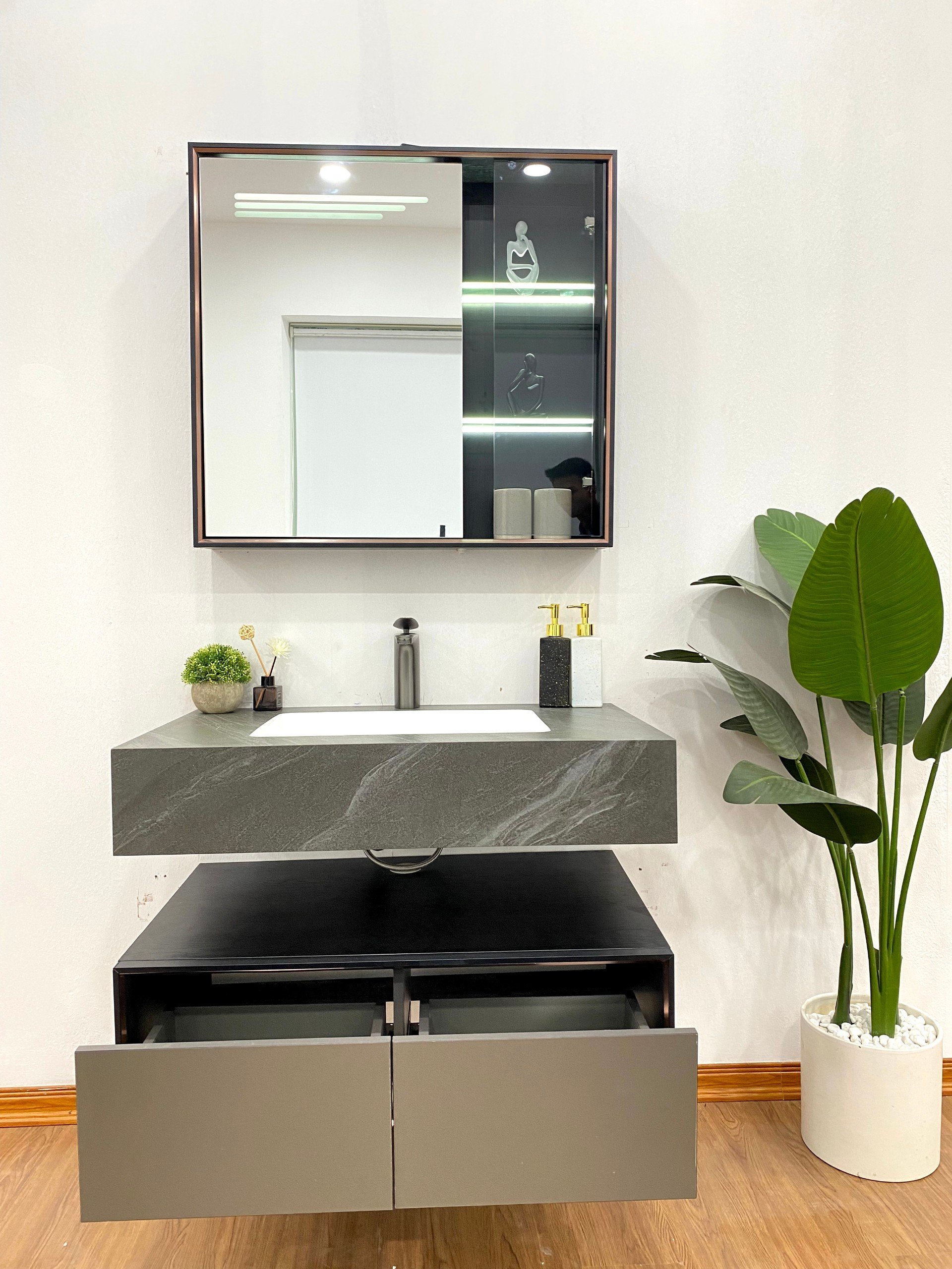 Bộ tủ chậu và tủ gương led size 800mm MOWOEN MW6630-80SB