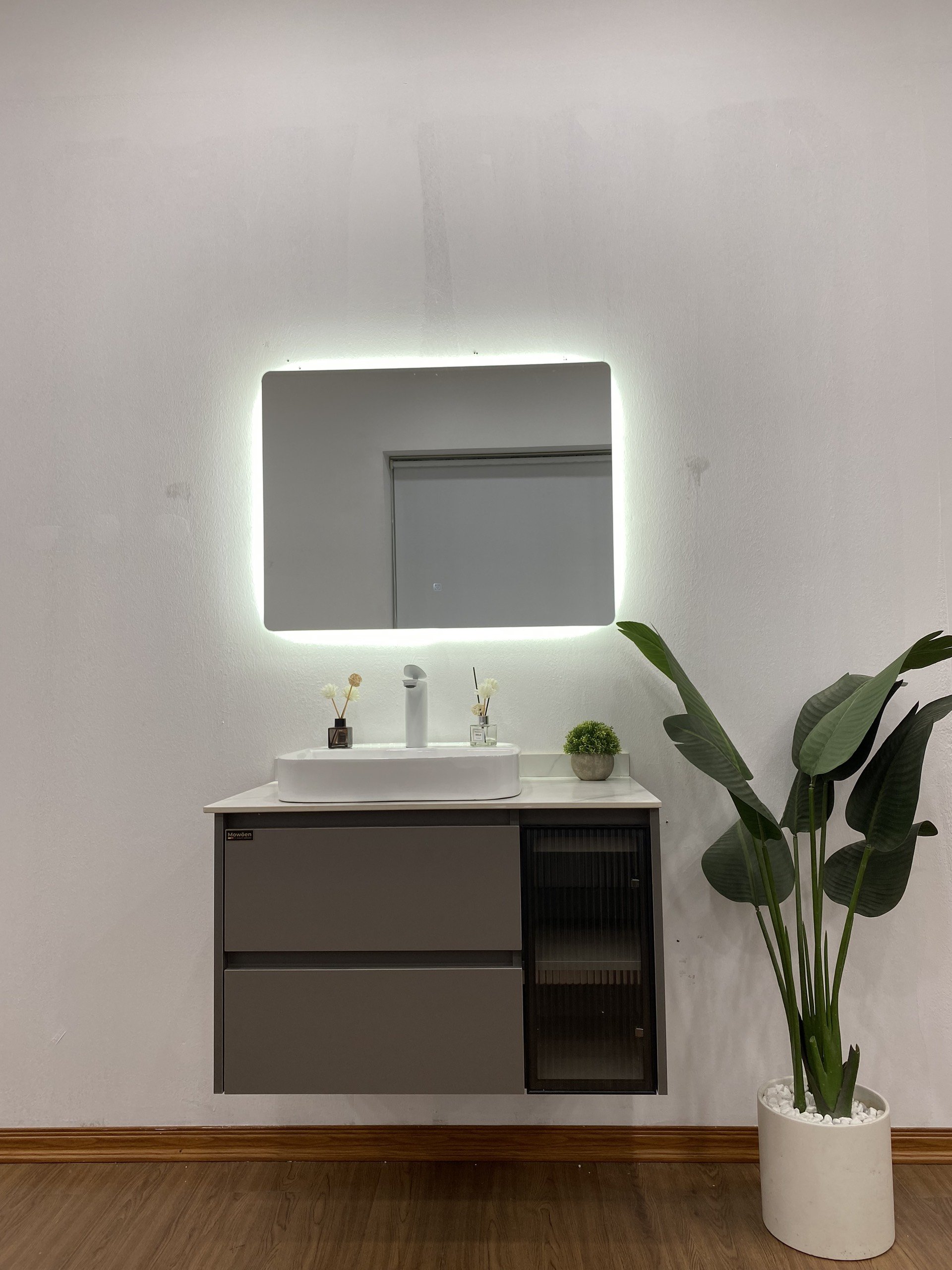 Bộ tủ chậu và gương size 800mm (gồm chậu lavabo) Mowoen MW6652G-80