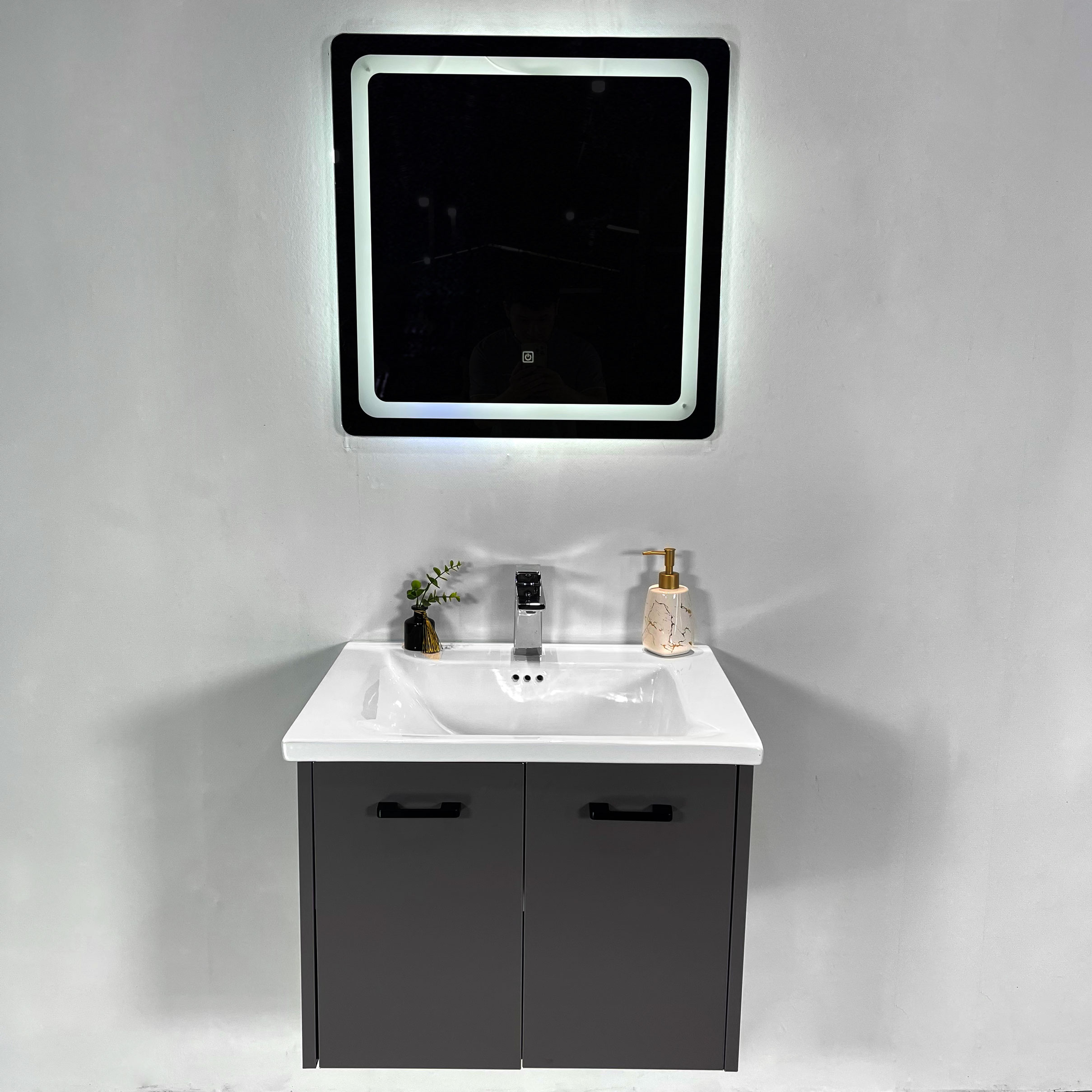 Bộ tủ chậu và gương led size 600mm MOWOEN MS6810S-60