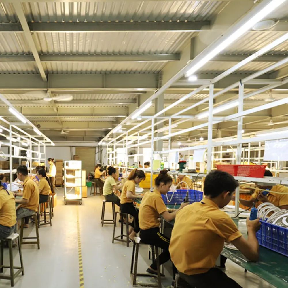 Đèn LED tuýp T8 18W Nanoco NT8T1831 / NT8T1861