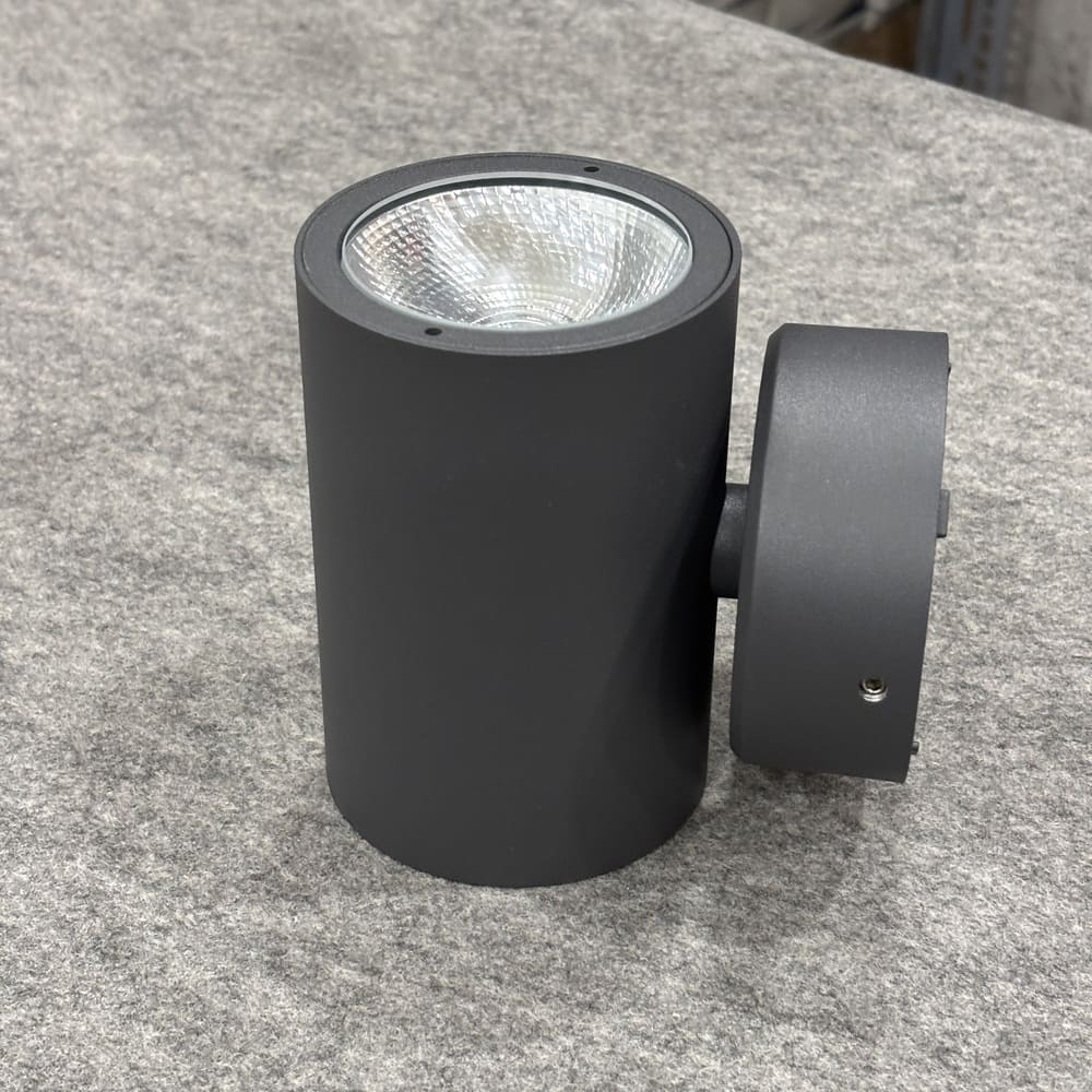 Đèn LED gắn tường ngoài trời Nanoco NBL2233