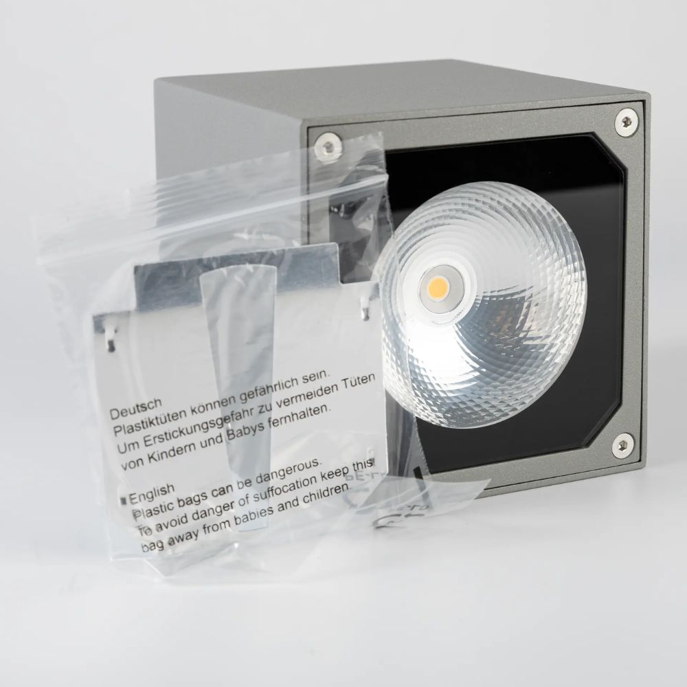 Đèn LED gắn tường 14W Nanoco NBL2541 / NBL2541-6 màu xám nhạt