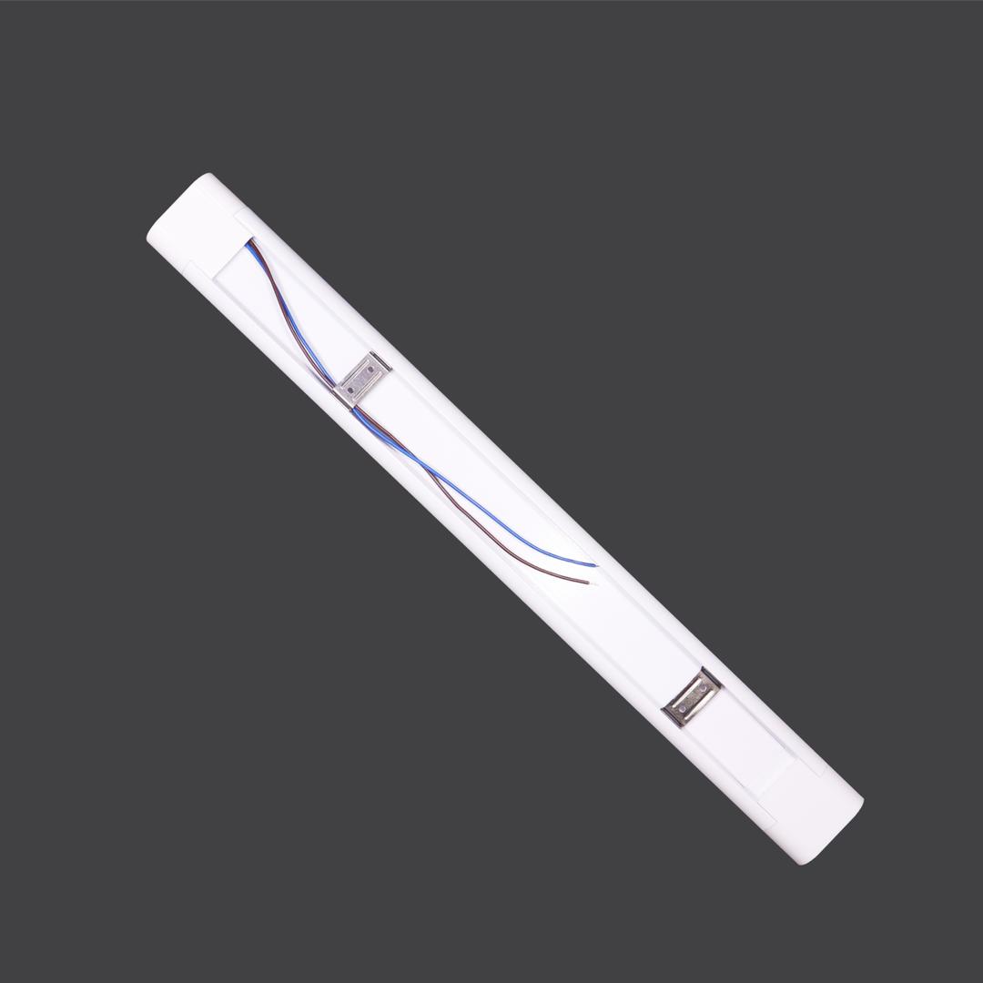 Đèn Led bán nguyệt Oval khung nhôm chóa nhựa PC 0.6m / 1.2m Nanoco NSHO