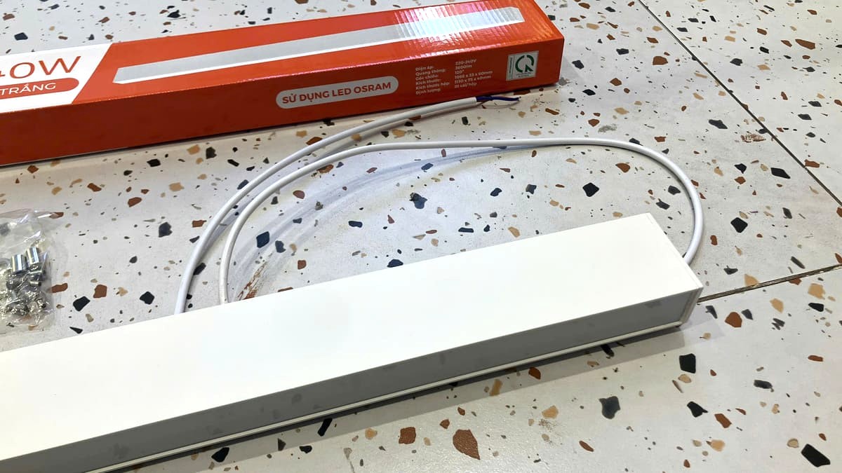 Đèn LED thả trần 40W Nanoco NLNF40 màu trắng