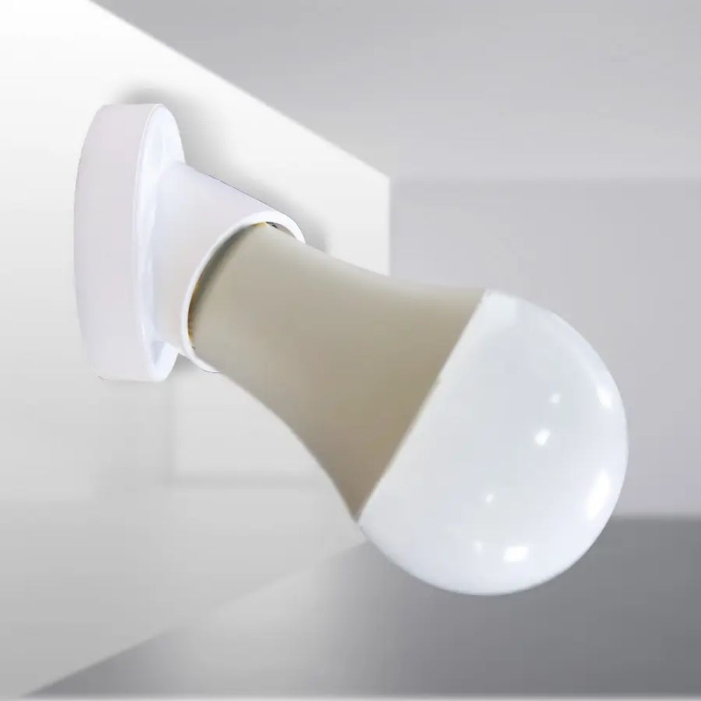 Đui đèn E27 nghiêng 45 độ Nanoco NAE2745W / NAE2745WM1 màu trắng