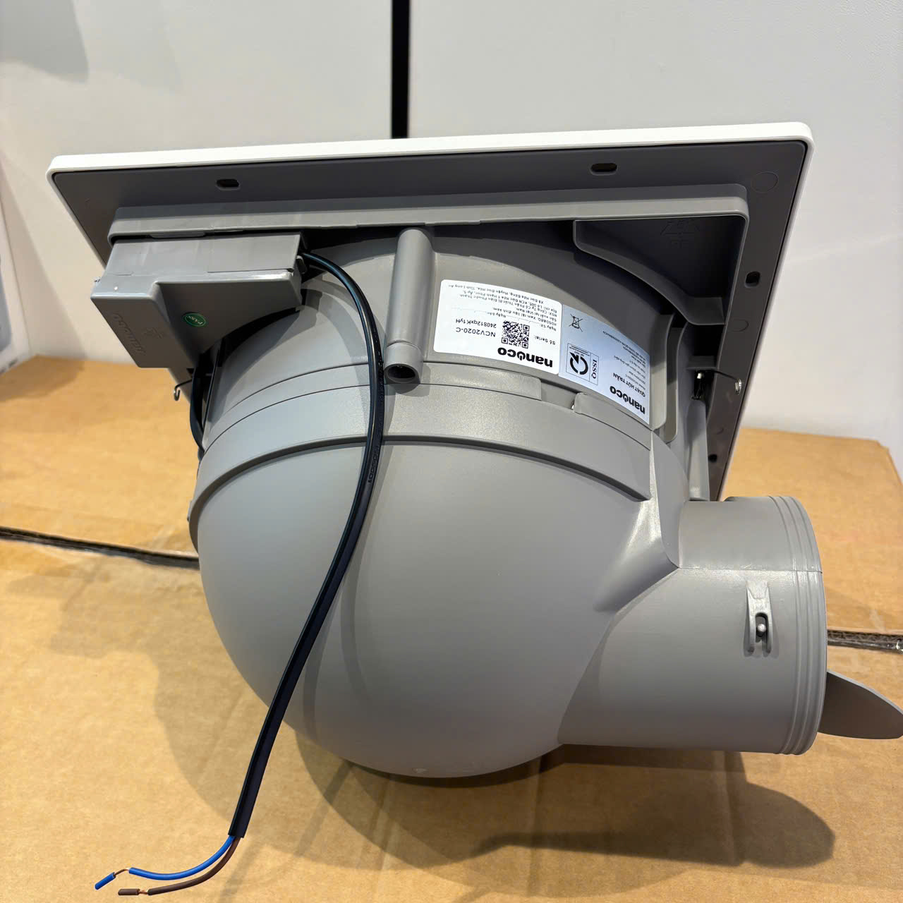 Quạt hút âm trần có ống dẫn 16W/18W Nanoco