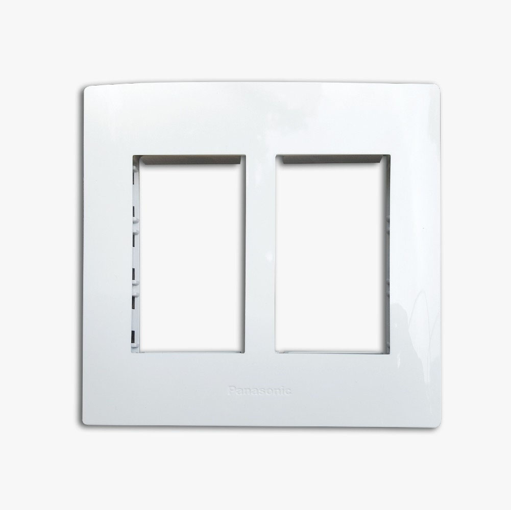 Mặt 6 thiết bị dòng WIDE-W Panasonic WEV68060