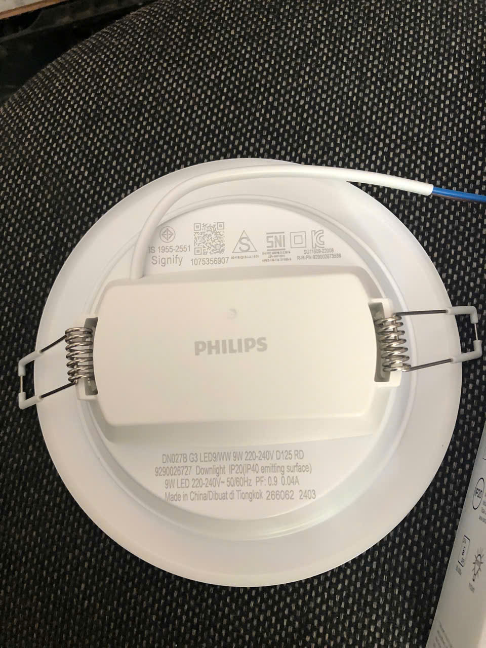 Bộ đèn LED tròn âm trần Philips DN027B G3
