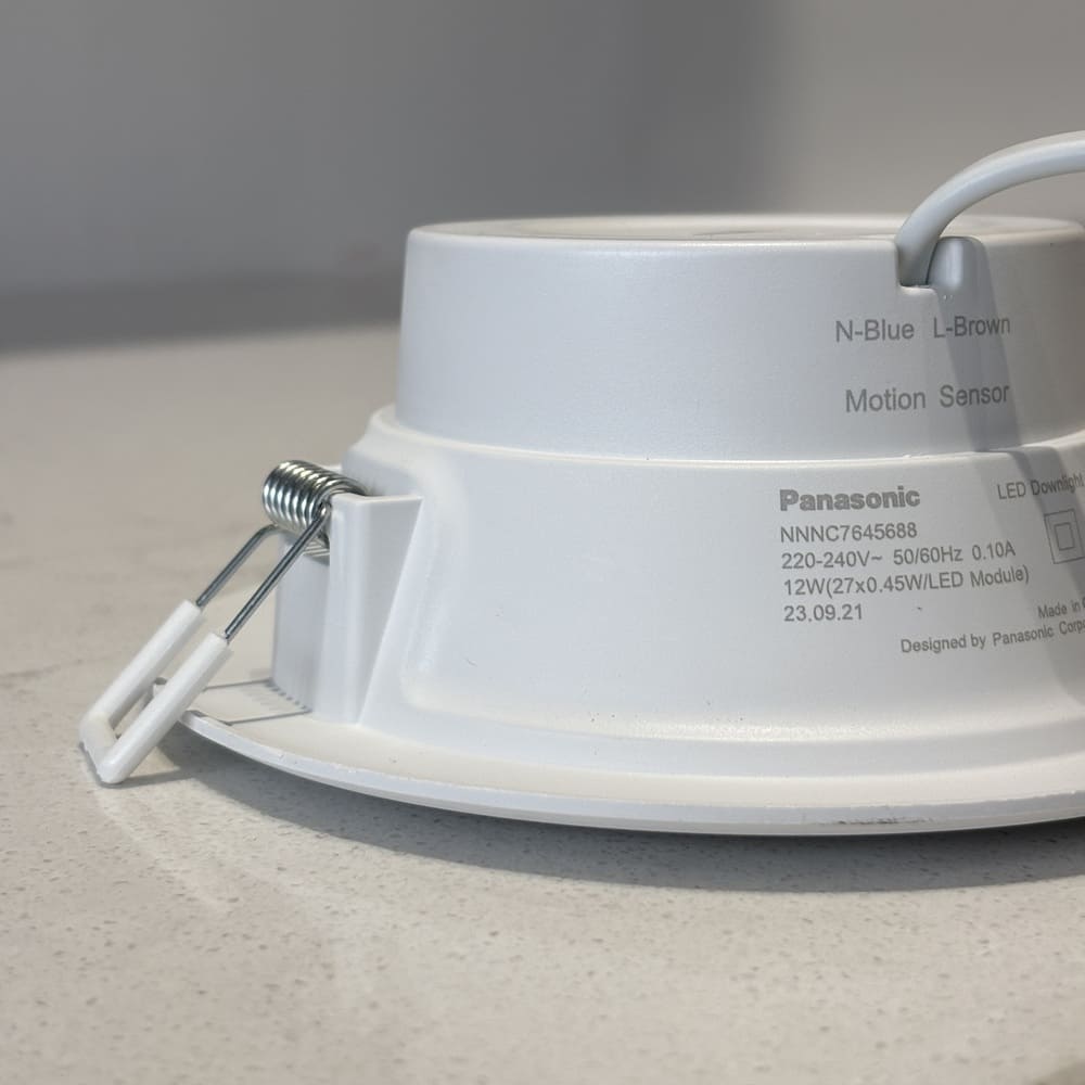 Đèn led âm trần Panasonic DN Series cảm biến chuyển động 9W/12W (Sensor Type)