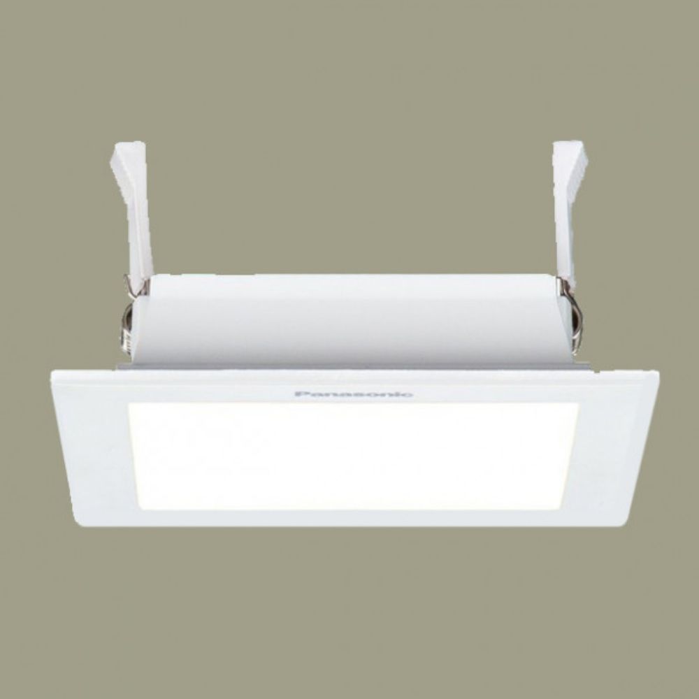 Đèn LED âm trần 6W Panasonic NNP7125 Neo Slim 2G vuông