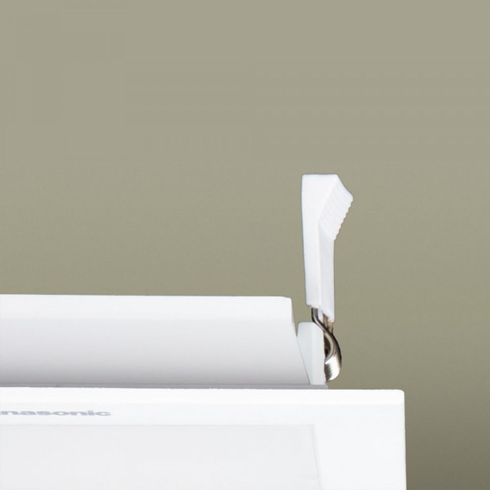 Đèn LED âm trần 9W Panasonic NNP722 Neo Slim 2G vuông