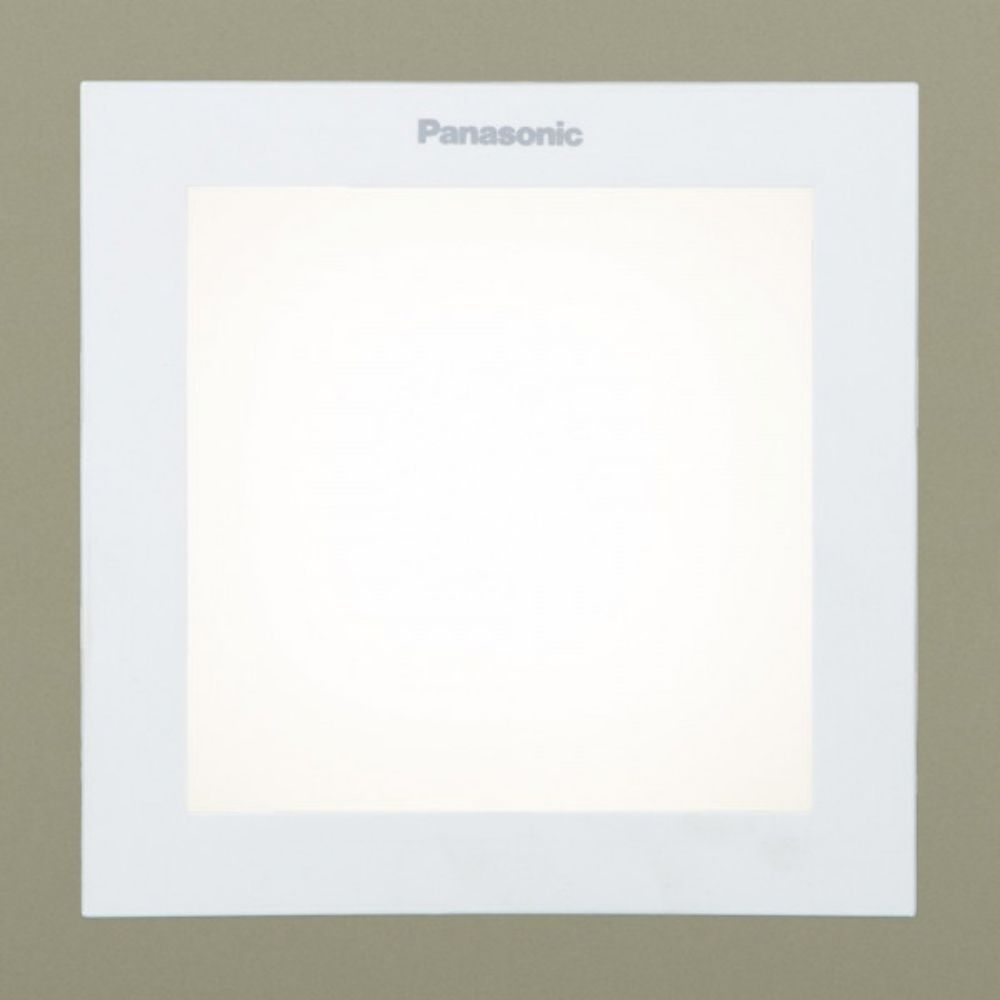 Đèn LED âm trần 9W Panasonic NNP722 Neo Slim 2G vuông