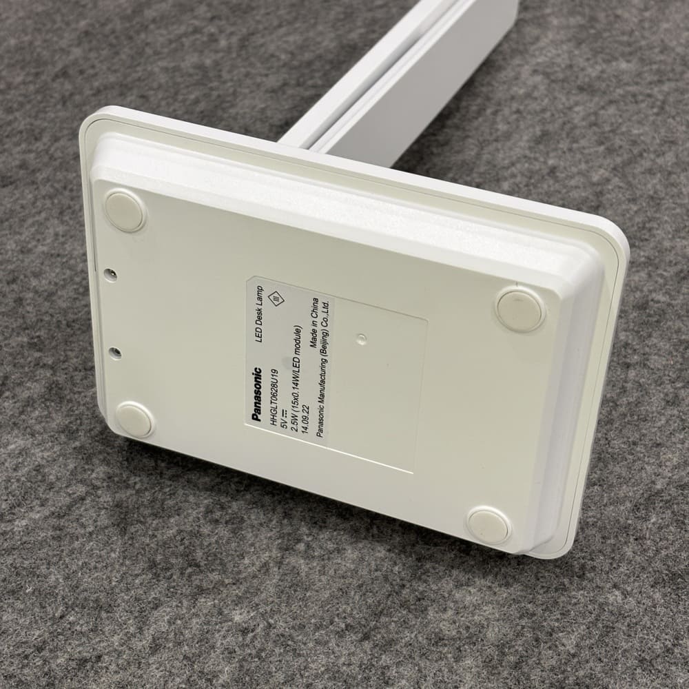 Đèn bàn Led Panasonic HHGLT0628U19 / HHGLT0629U19