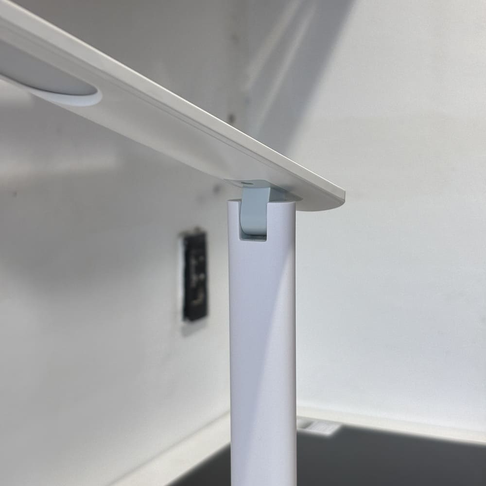 Đèn bàn LED Panasonic HHLT042119 6 cấp độ sáng cảm ứng