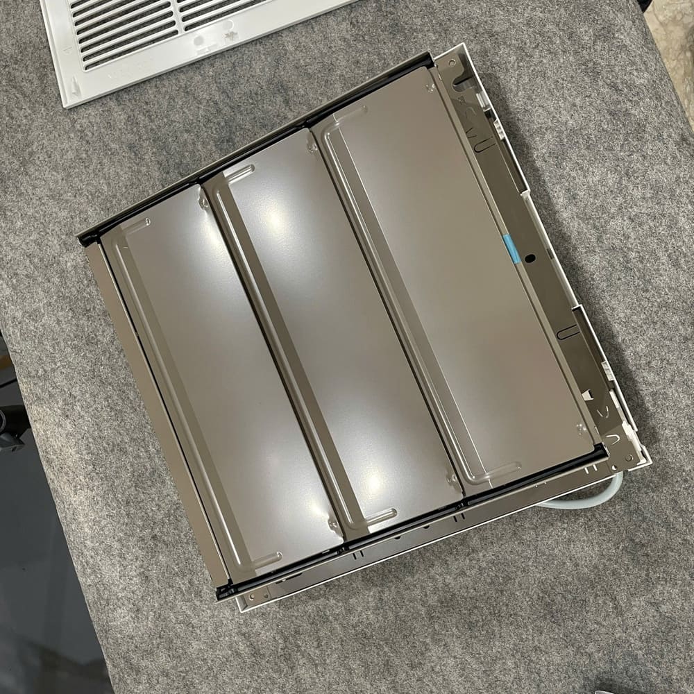 Quạt hút gắn tường 1 chiều có màn che Panasonic FV-20AL1 / FV-25AL1 / FV-30AL1