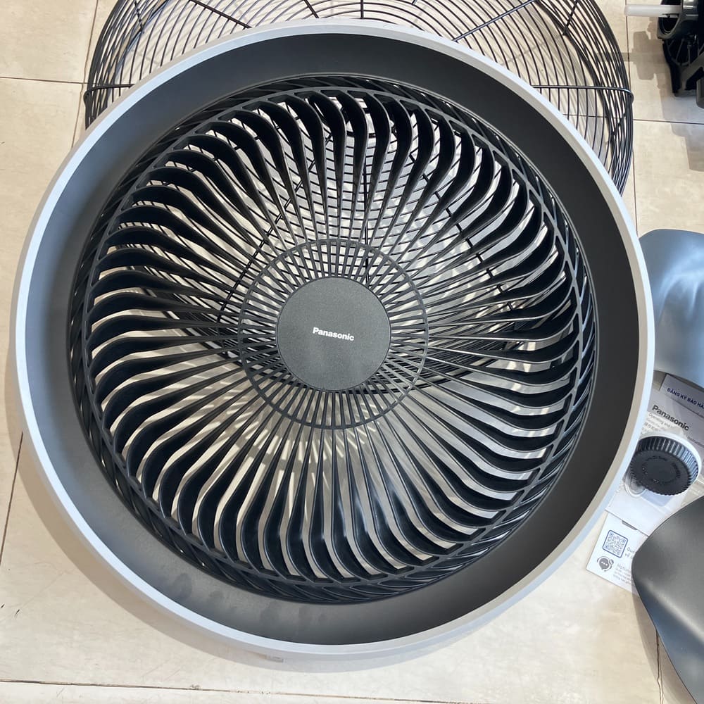 Quạt treo tường Panasonic F-50YUZ