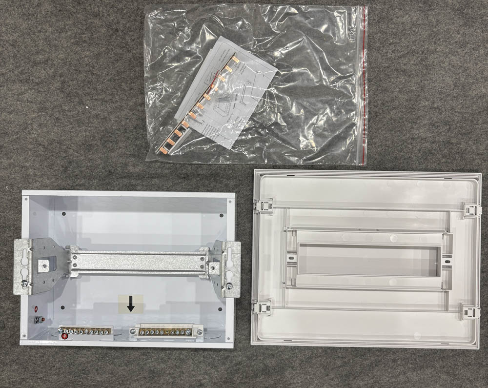 Tủ điện âm tường 8/12/16/24 đường dòng Moderva Panasonic BQDF