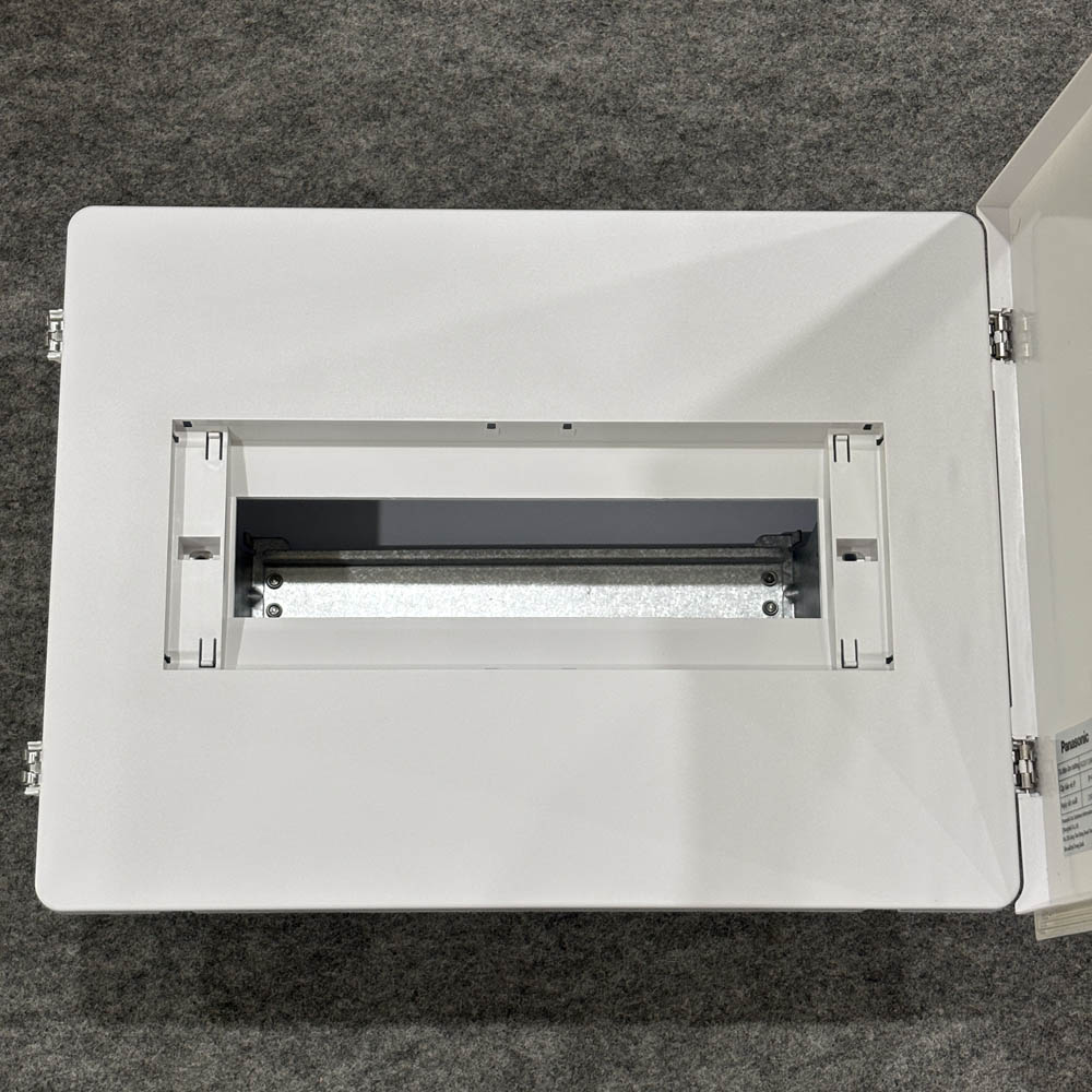 Tủ điện âm tường 8/12/16/24 đường dòng Moderva Panasonic BQDF