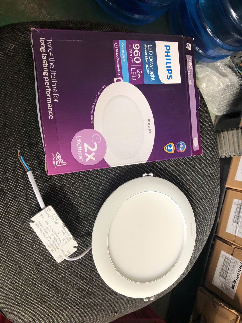 Đèn âm trần siêu mỏng Philips DL262