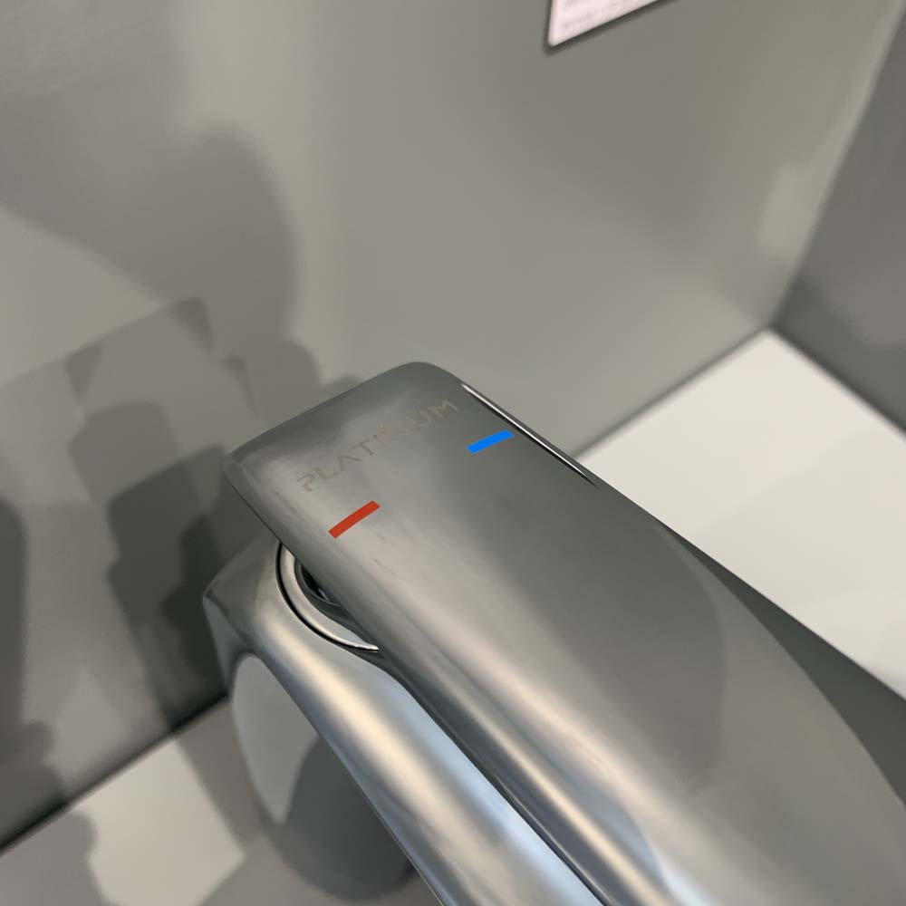 Vòi chậu lavabo nóng lạnh Viglacera Platinum P.52.321