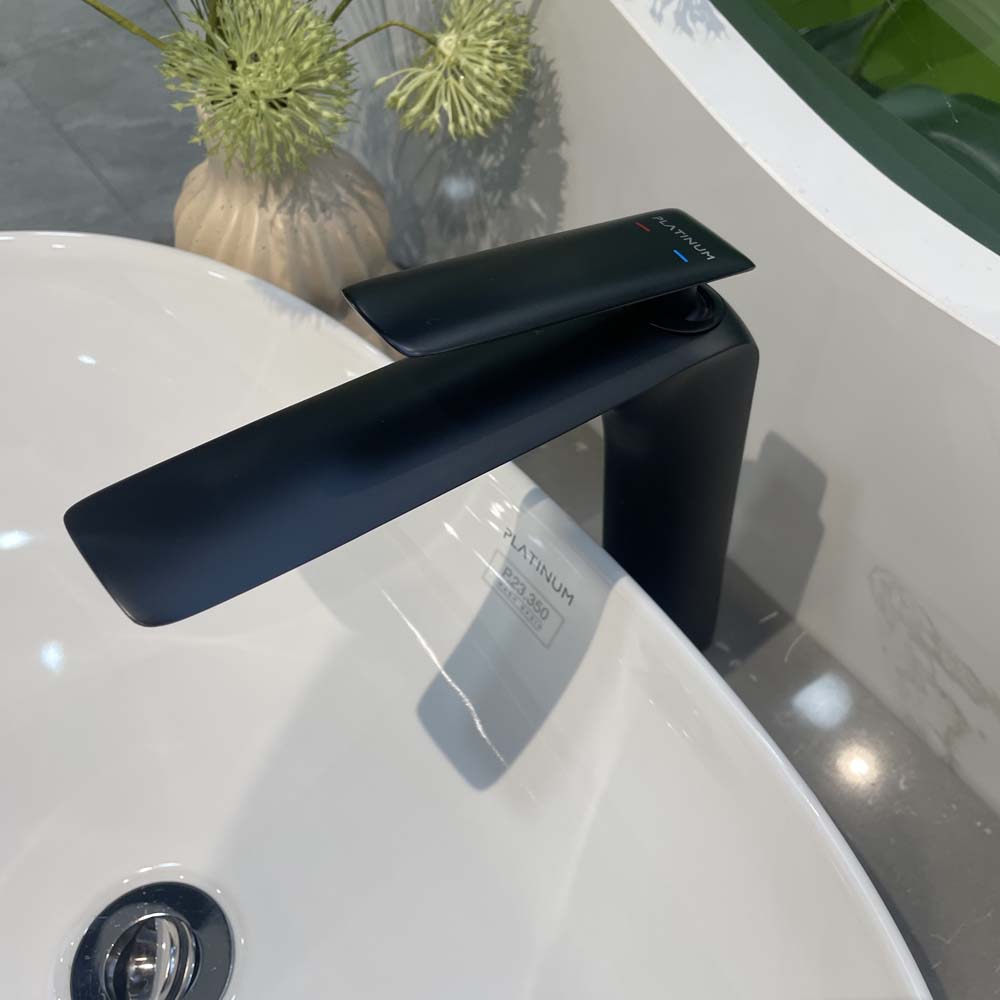 Vòi chậu lavabo nóng lạnh Viglacera Platinum P.52.326