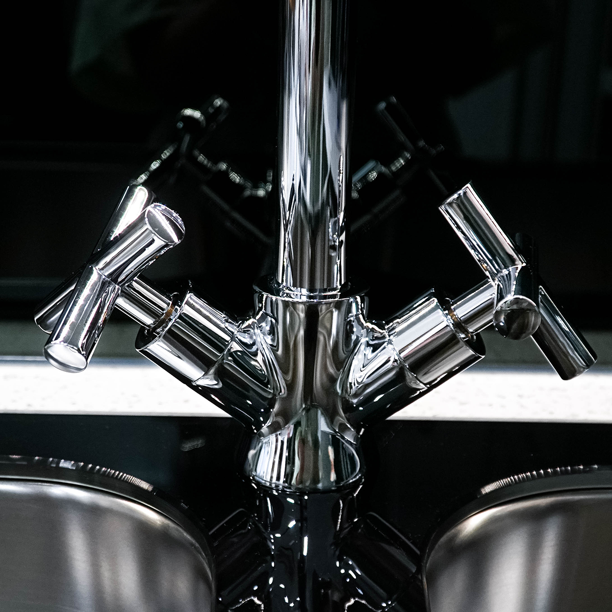 Vòi rửa chén bát PYRAMIS Alegreto Chrome