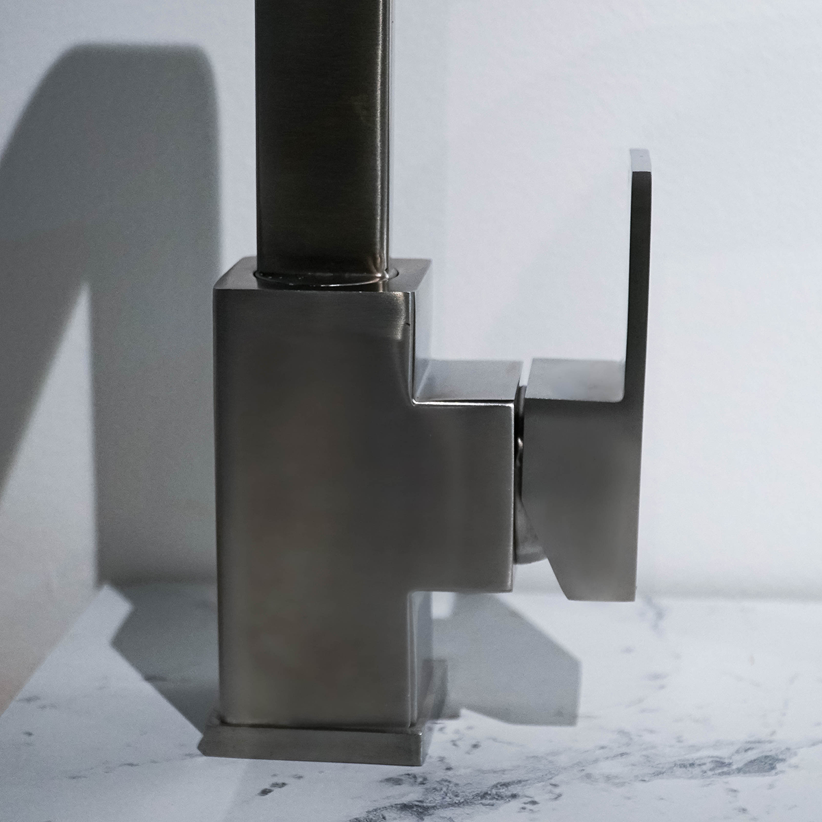 Vòi rửa chén bát PYRAMIS Cecilia Stainless Steel