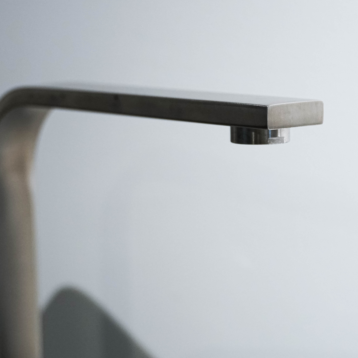 Vòi rửa chén bát PYRAMIS Cecilia Stainless Steel