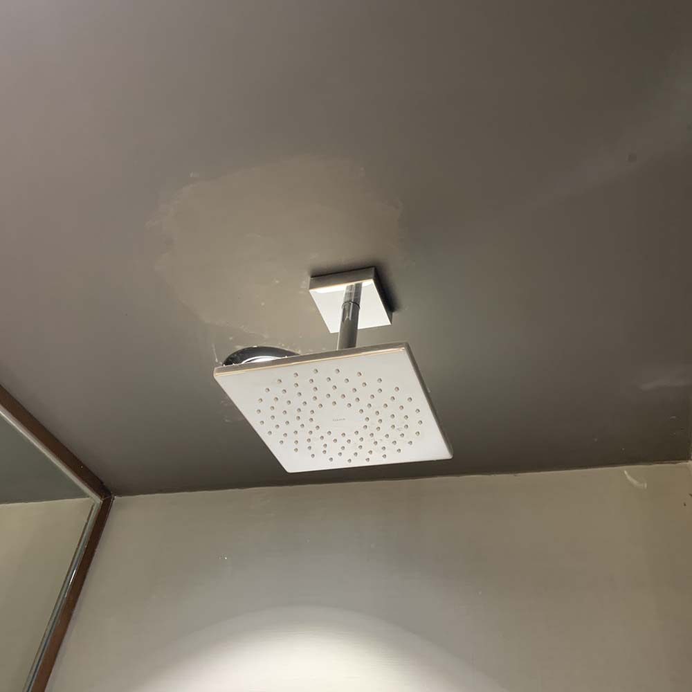 Bát sen tắm gắn trần TOTO DBX115-1CAM (DBX1151CAM) (vuông, 200mm)