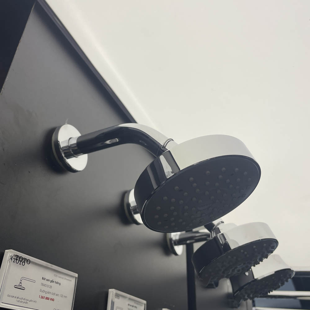 Bát sen tắm gắn tường TOTO TBW01012B (tròn, 102mm)