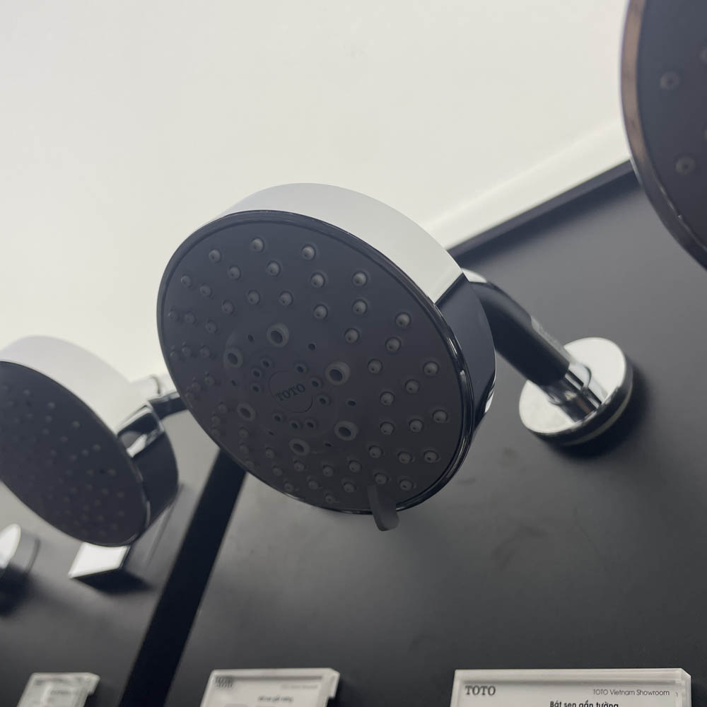 Bát sen tắm gắn tường TOTO TBW01013B (5 chế độ, tròn, 102mm)