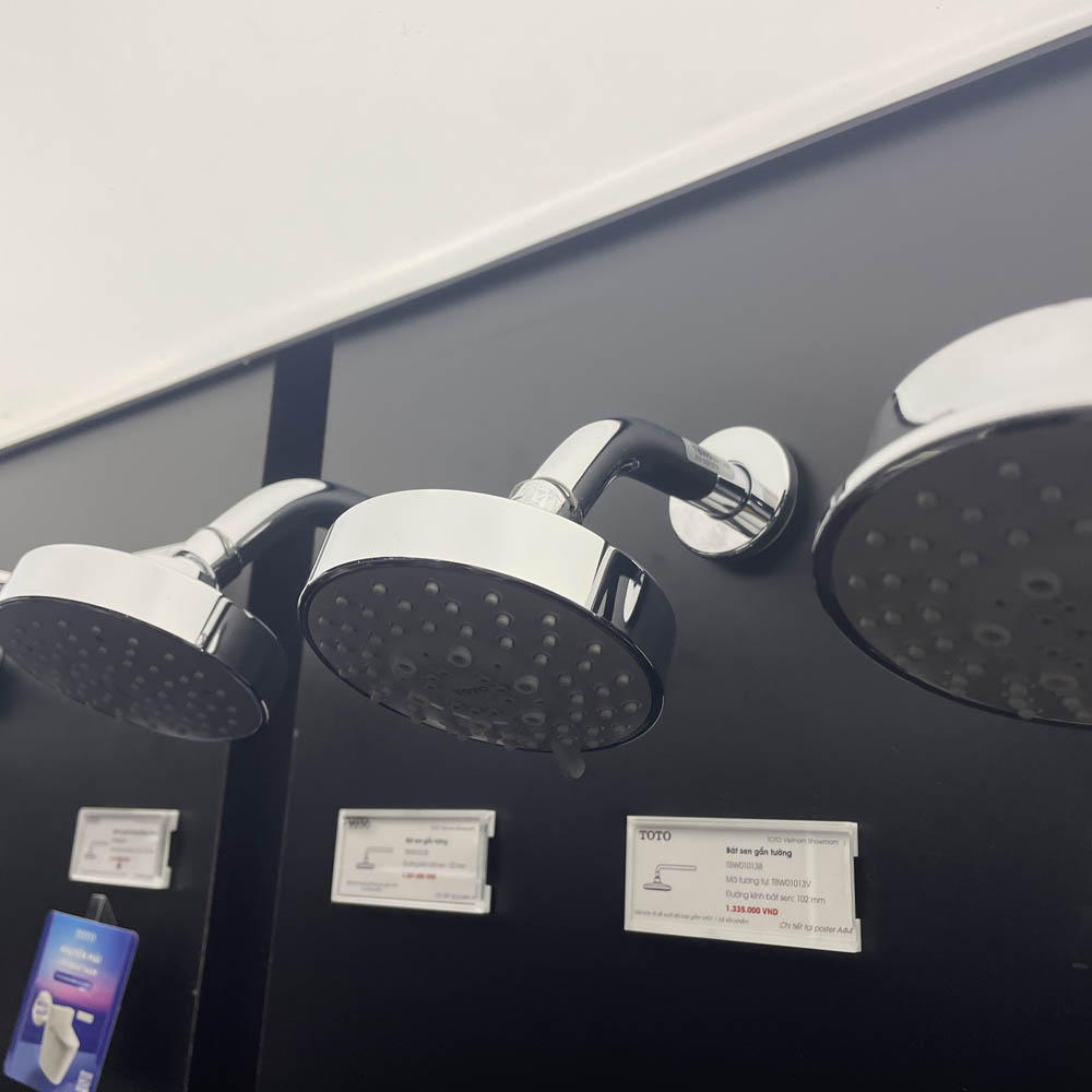 Bát sen tắm gắn tường TOTO TBW01013B (5 chế độ, tròn, 102mm)