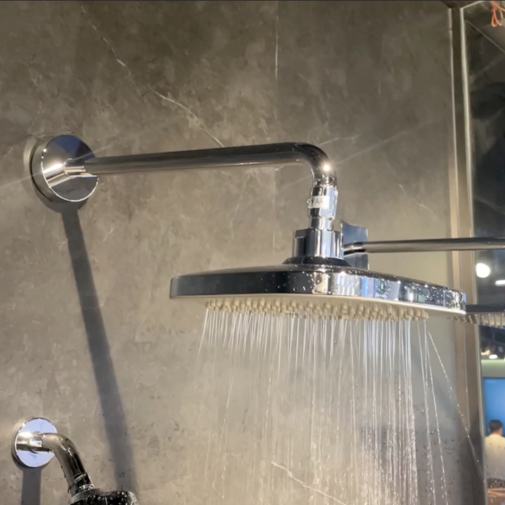 Bát sen tắm gắn tường TOTO TBW02004A (2 chế độ, vuông, 210mm)