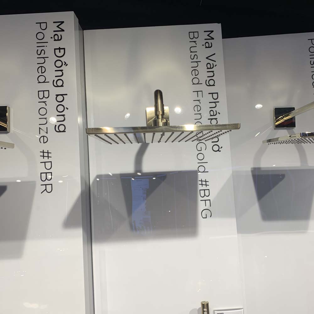 Bát sen tắm gắn tường TOTO TBW08003A (vuông, 300 mm)