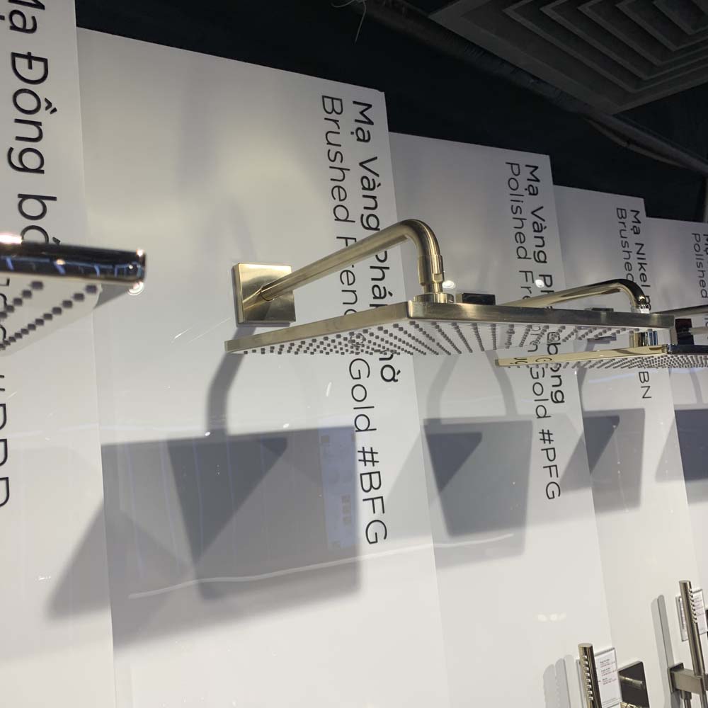 Bát sen tắm gắn tường TOTO TBW08003A (vuông, 300 mm)