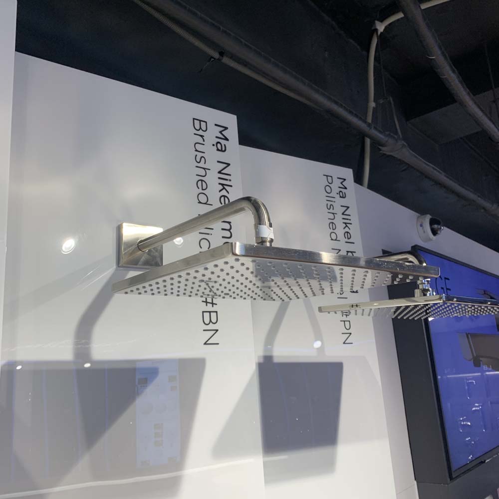 Bát sen tắm gắn tường TOTO TBW08003A (vuông, 300 mm)