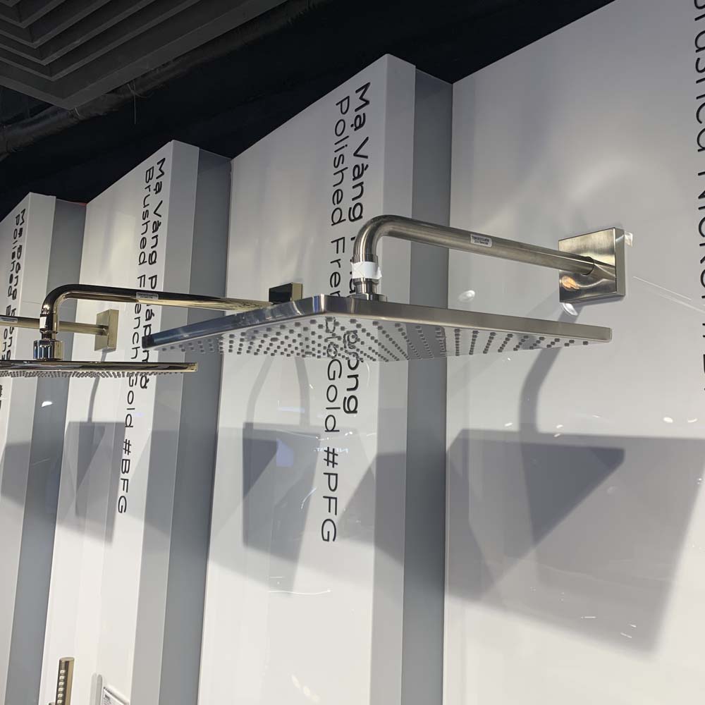 Bát sen tắm gắn tường TOTO TBW08003A (vuông, 300 mm)