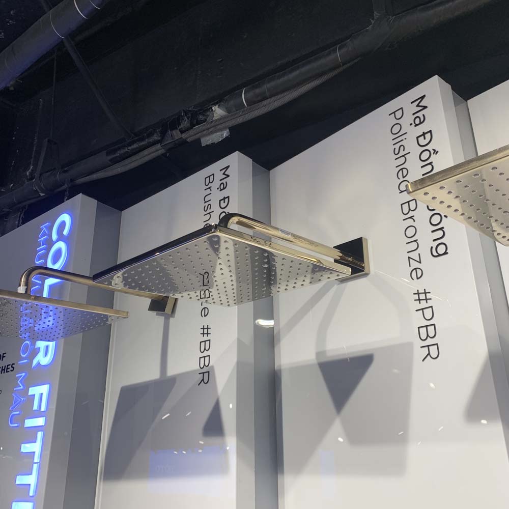 Bát sen tắm gắn tường TOTO TBW08003A (vuông, 300 mm)