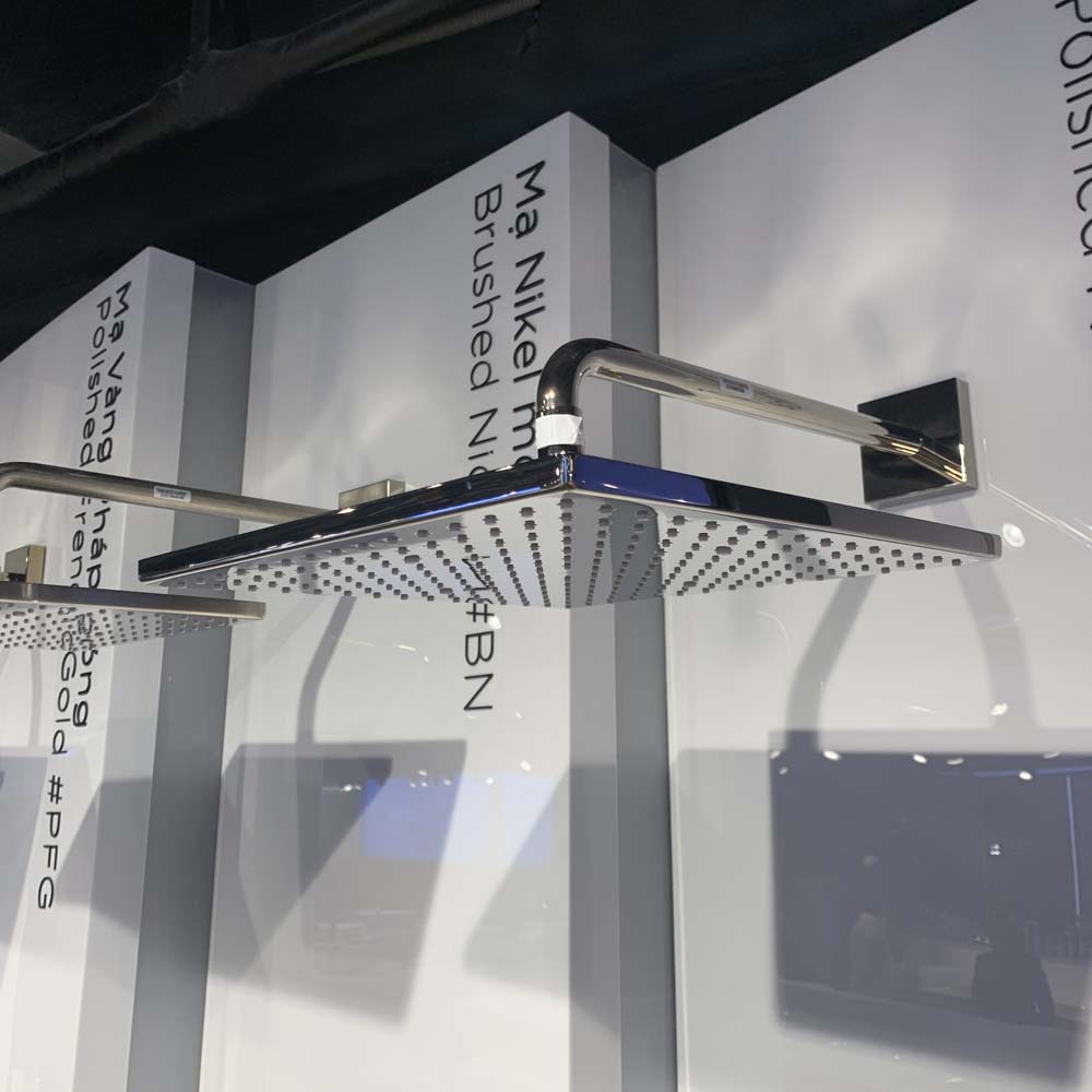 Bát sen tắm gắn tường TOTO TBW08003A (vuông, 300 mm)