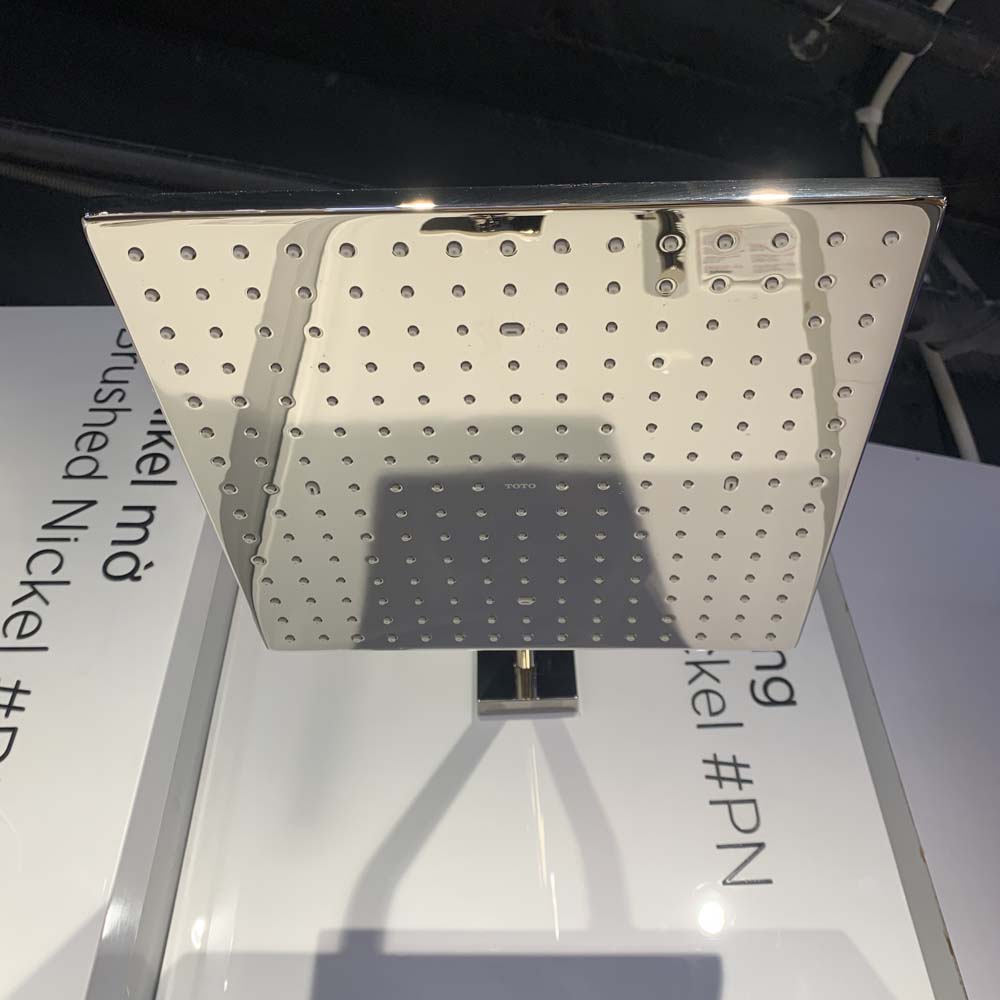 Bát sen tắm gắn tường TOTO TBW08003A (vuông, 300 mm)