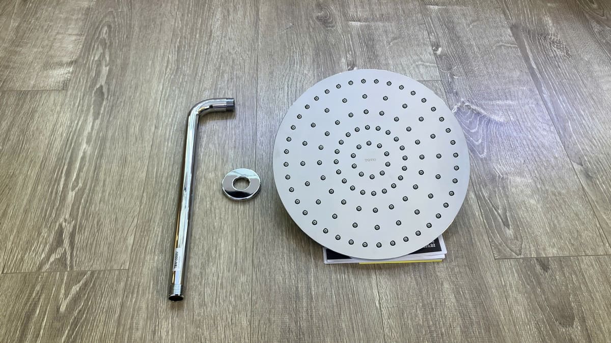 Bát sen gắn tường TOTO TBW10000V (tròn, 252 mm)