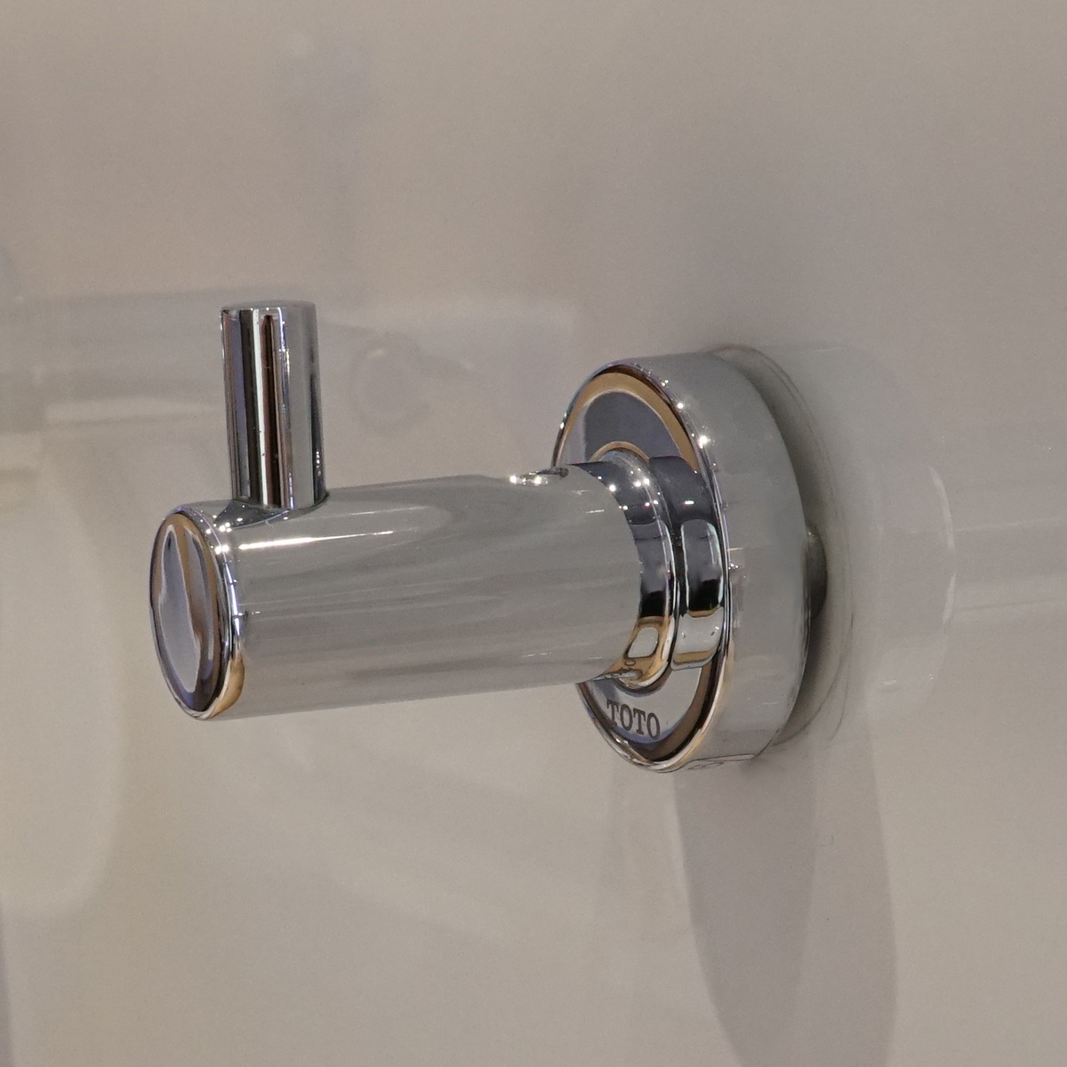 Bộ phụ kiện nhà tắm TOTO YS406N5V (5 món)